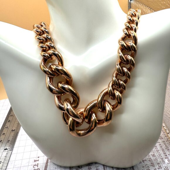 Elegant Bold Milor Bronze Italy Gold Overly Wide Graduated Chain Necklace - Picture 9 of 15